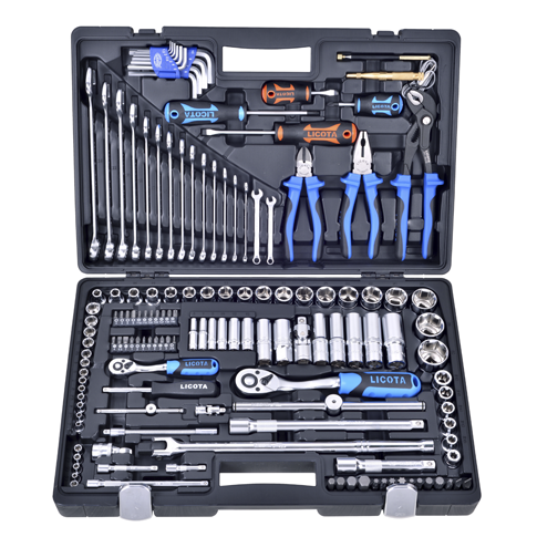 TOOL SET WITH BLOW CASE