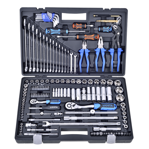 TOOL SET WITH BLOW CASE