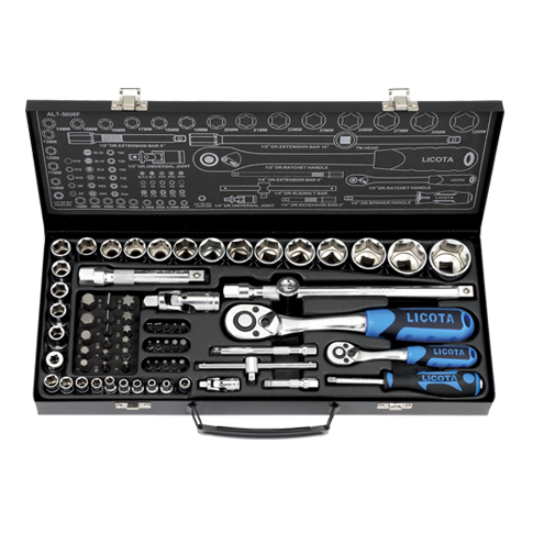 TOOL SET WITH METAL CASE